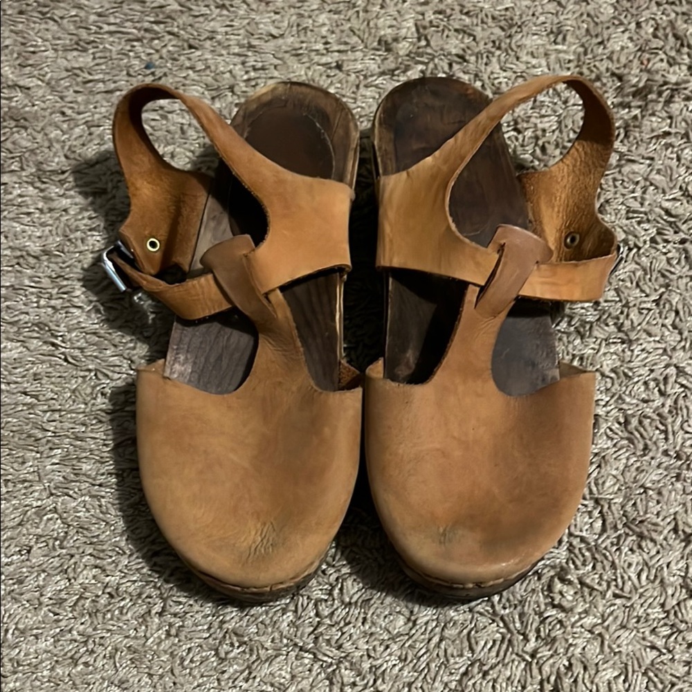 Lotta’s from Stockholm low heel t-bar clog
